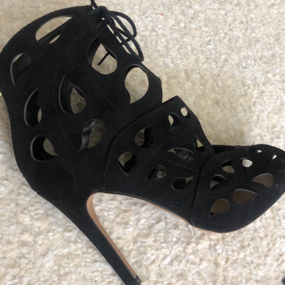 Aldo Ankle Cut Out Boots Black 7.5 - Picture 10 of 11